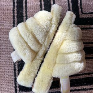 Ugg Fluff Yeah slide slippers